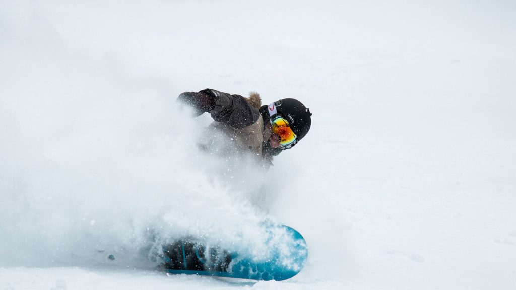 Snowboard-Boot-on-AmericasTrend