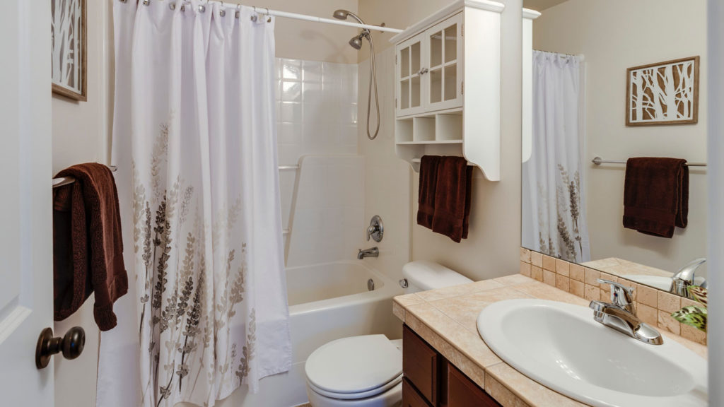 Some-Practically-Big-Ideas-for-Your-Small-Bathroom-on-americastrend