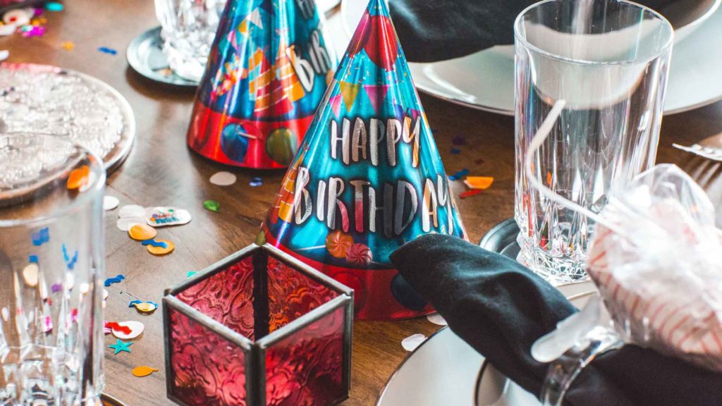 What-to-Write-In-Your-Loved-One's-90th-Birthday-Greeting-Card-on-AmericasTrend