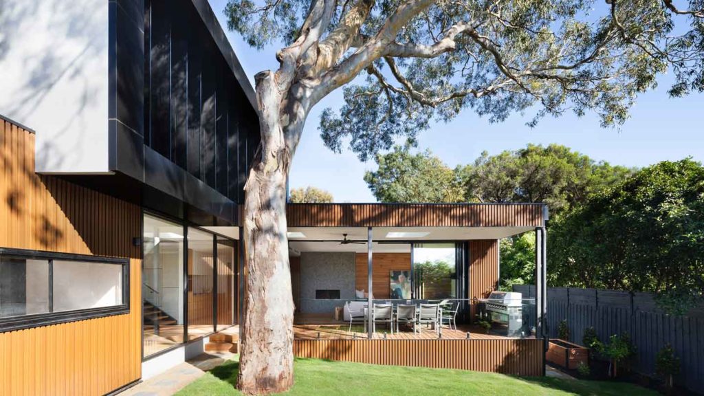 The-Way-You-Can-Design-the-Perfect-Container-Office-Layout-on-americastrend
