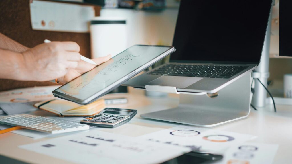 What Are The Key Differentiators Of QuickBooks Enterprise Solutions On AmericasTrend