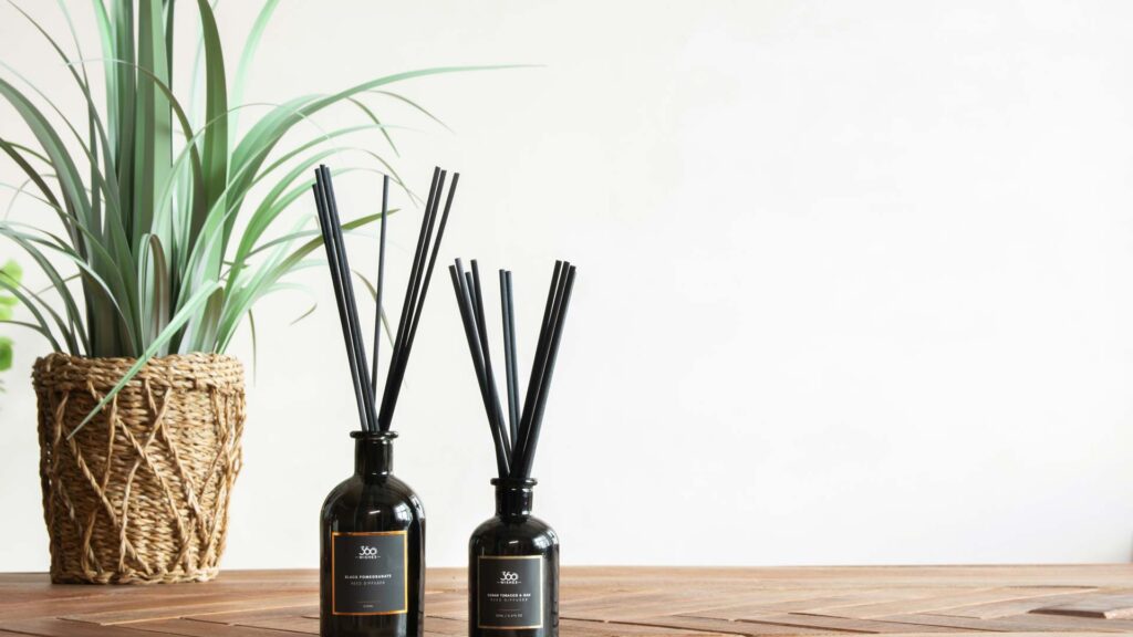 How to Choose the Best Diffuser Scent for Your Space How-to-Choose-the-Best-Diffuser-Scent-for-Your-Space-On-AmericasTrend